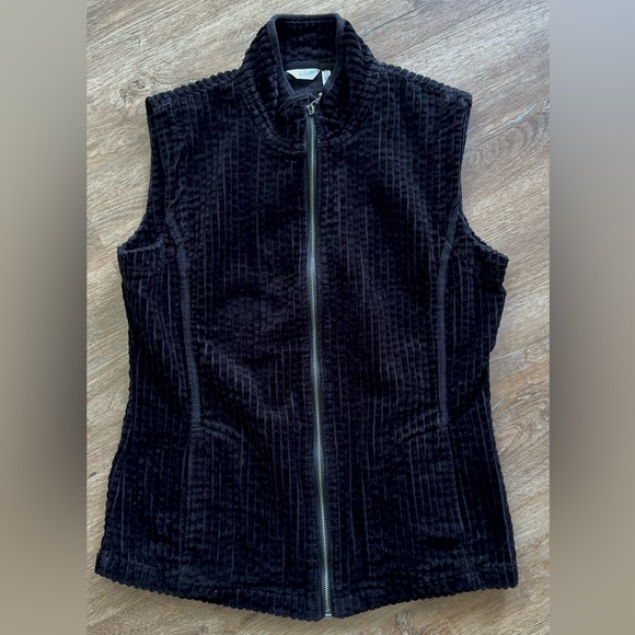 Woolrich - Picture 1 of 7